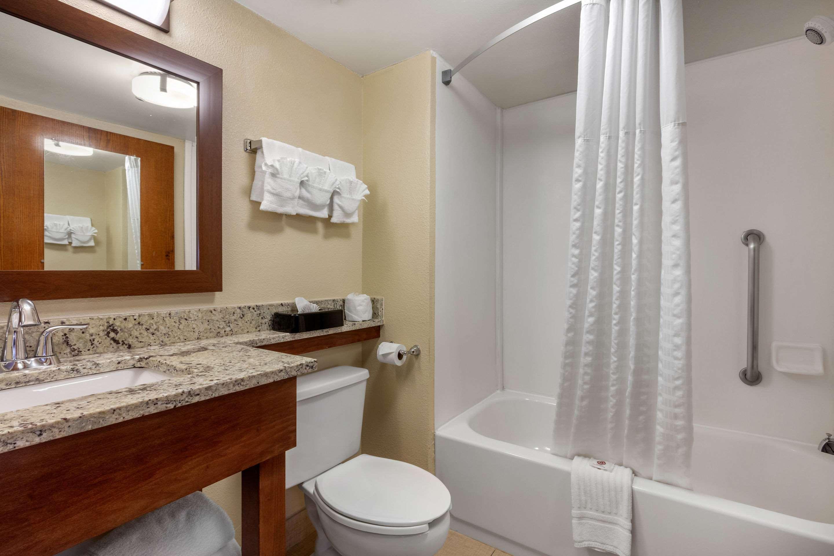 Comfort Inn & Suites Hamilton Place Чаттануга Экстерьер фото