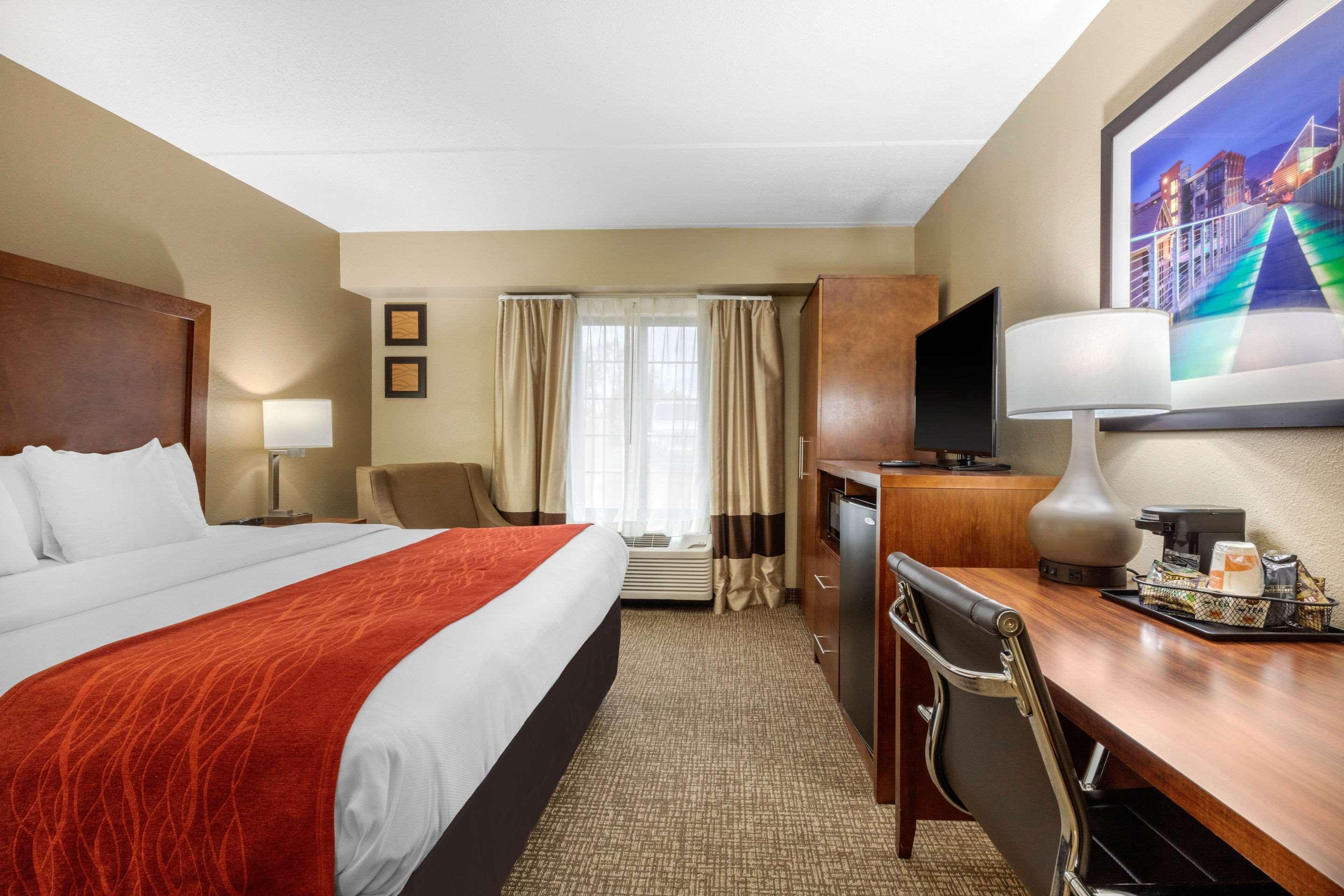 Comfort Inn & Suites Hamilton Place Чаттануга Экстерьер фото