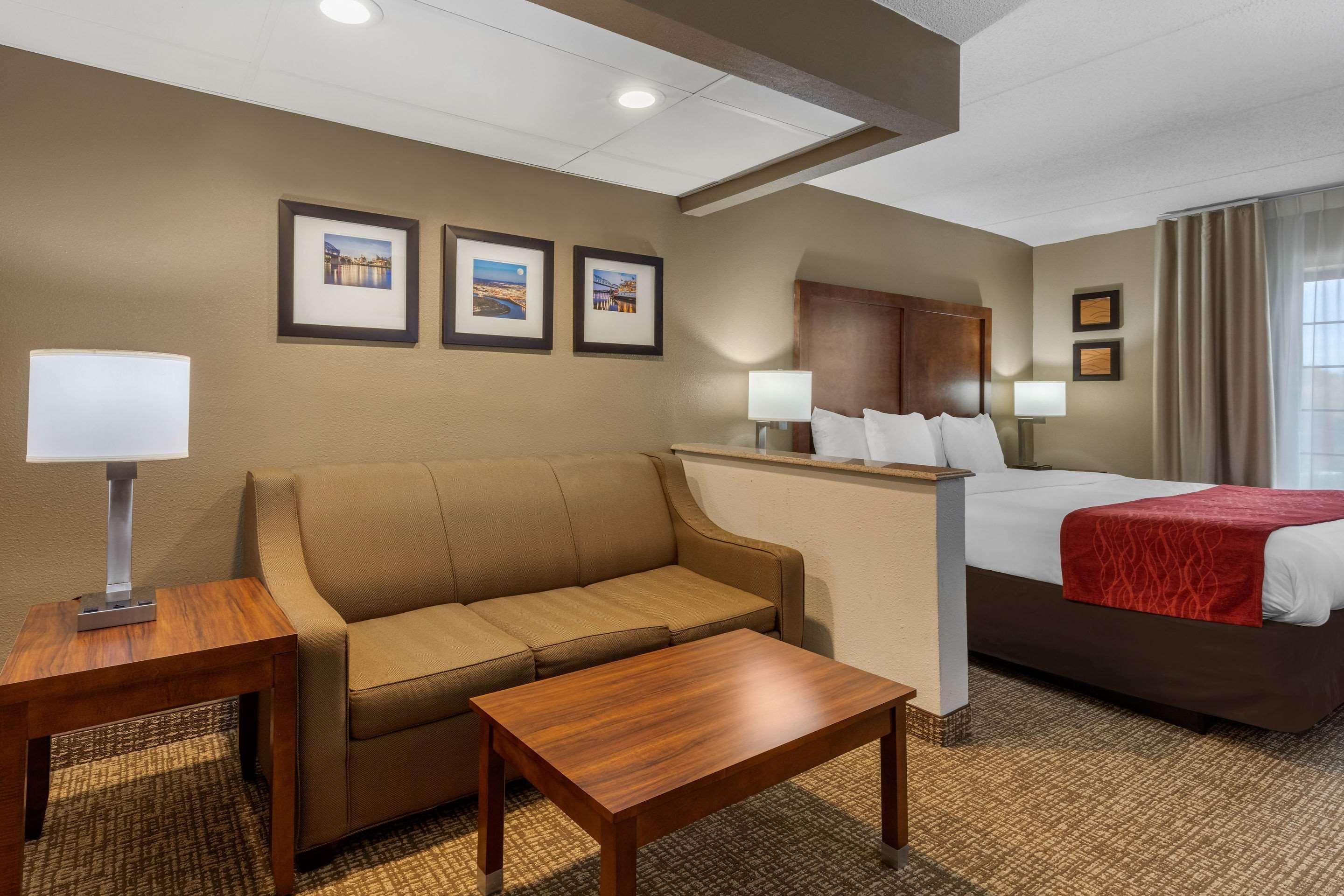 Comfort Inn & Suites Hamilton Place Чаттануга Экстерьер фото