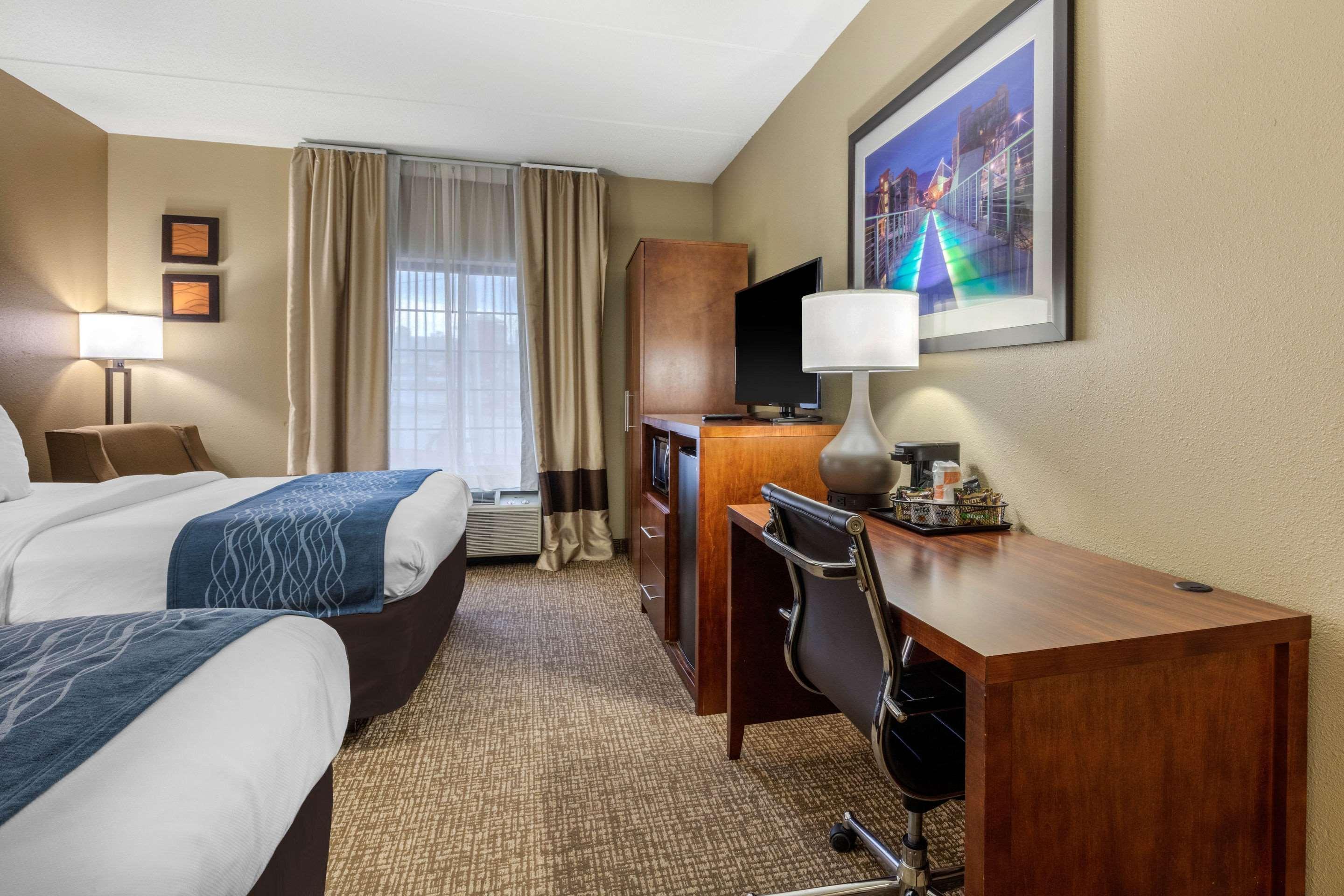 Comfort Inn & Suites Hamilton Place Чаттануга Экстерьер фото